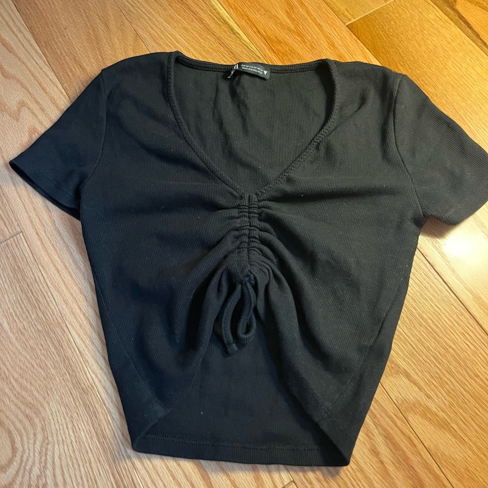 Zara Black V-Neck Crop Top